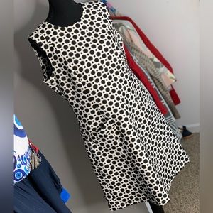 DONNA MORGAN size 12